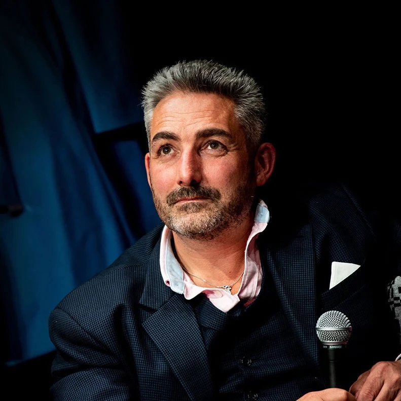 Matthew-Hall-at-event